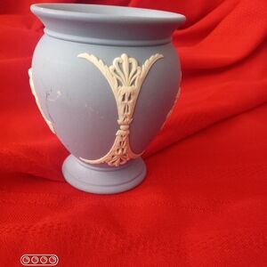 Cute Small Light Gray White Vase